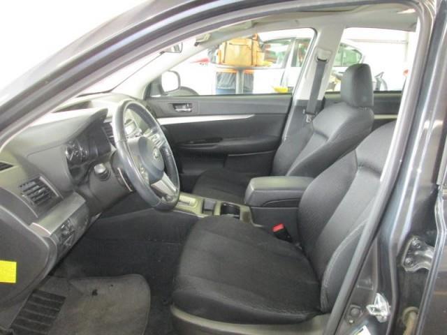 2010 Subaru Legacy 545I 6-spd MANU