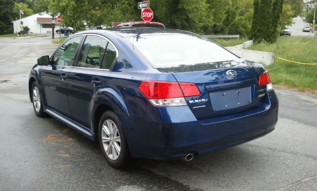 2011 Subaru Legacy 2.3T Sedan 4D