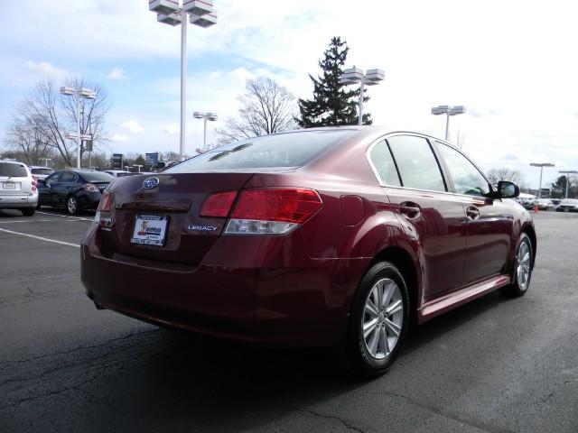 2011 Subaru Legacy GT SE V6