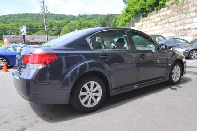 2011 Subaru Legacy 4WD Crew Cab 130 LTZ