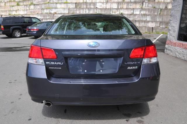 2011 Subaru Legacy 4WD Crew Cab 130 LTZ