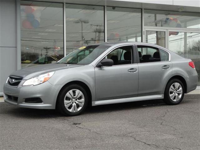 2011 Subaru Legacy SE Van