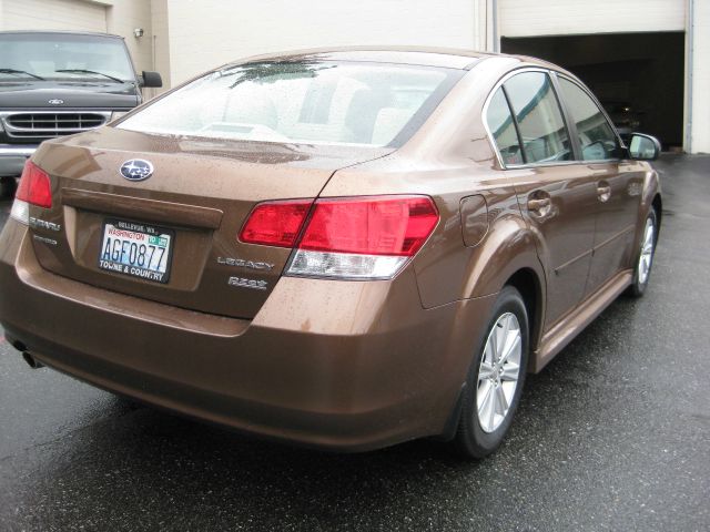 2011 Subaru Legacy 2.3T Sedan 4D