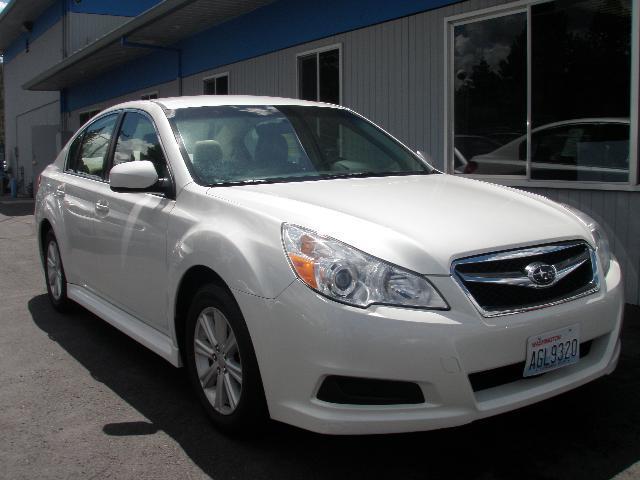 2011 Subaru Legacy Premium