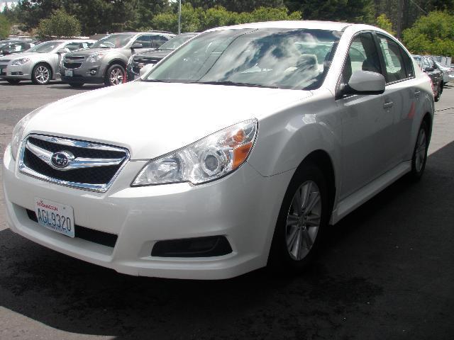 2011 Subaru Legacy Premium