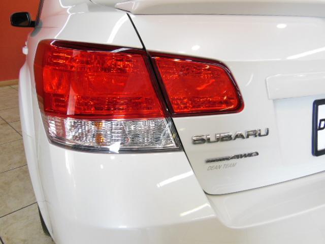 2012 Subaru Legacy 2LT Sunroof 20S