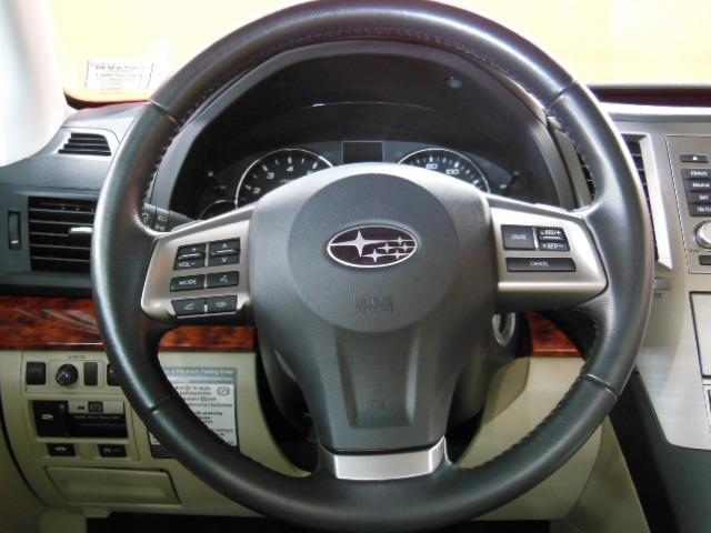 2012 Subaru Legacy 2LT Sunroof 20S