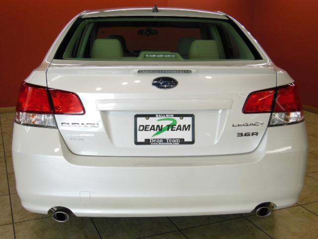 2012 Subaru Legacy 2LT Sunroof 20S