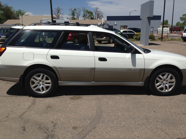 2000 Subaru Outback 143.5 LTZ