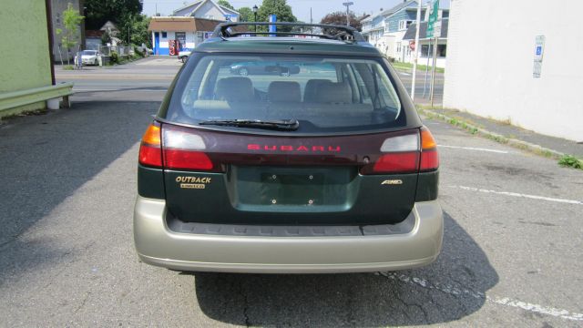 2000 Subaru Outback LS 4WD