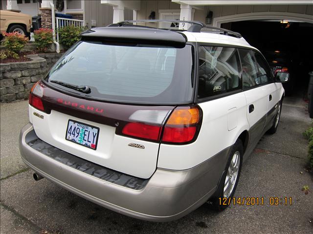 2000 Subaru Outback Unknown