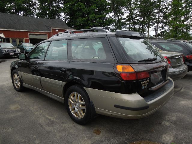 2000 Subaru Outback LS 4WD