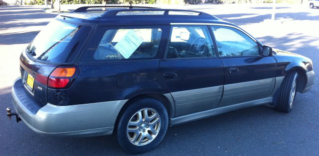 2000 Subaru Outback LS 4WD