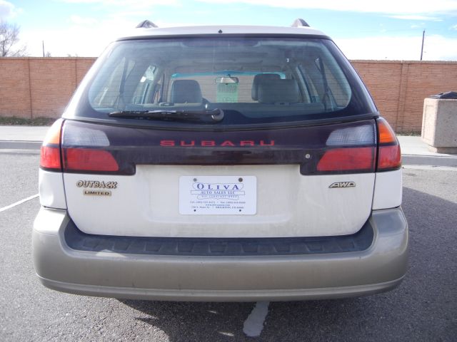 2000 Subaru Outback LS 4WD