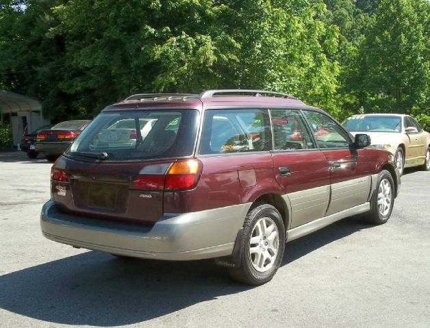 2000 Subaru Outback 143.5 LTZ