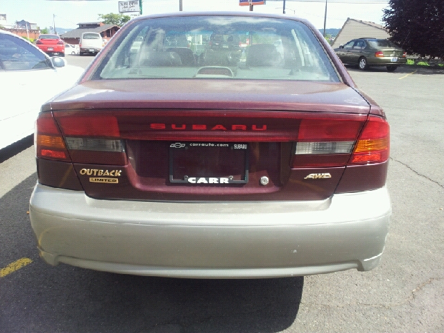 2000 Subaru Outback 4dr Sdn GXE Auto