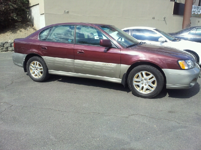 2000 Subaru Outback 4dr Sdn GXE Auto