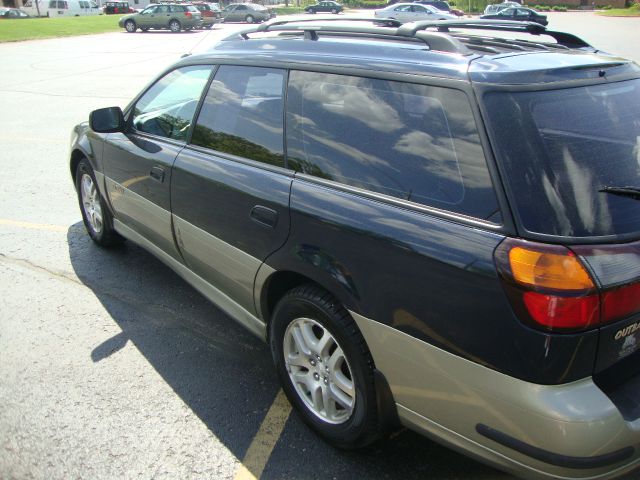 2000 Subaru Outback 143.5 LTZ