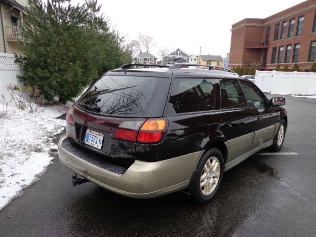 2000 Subaru Outback LS 4WD