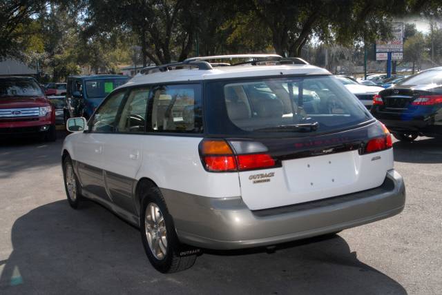 2000 Subaru Outback SLT 25