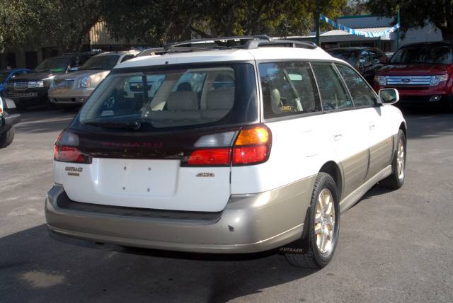 2000 Subaru Outback SLT 25