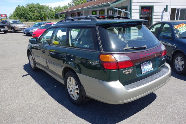 2000 Subaru Outback LS 4WD