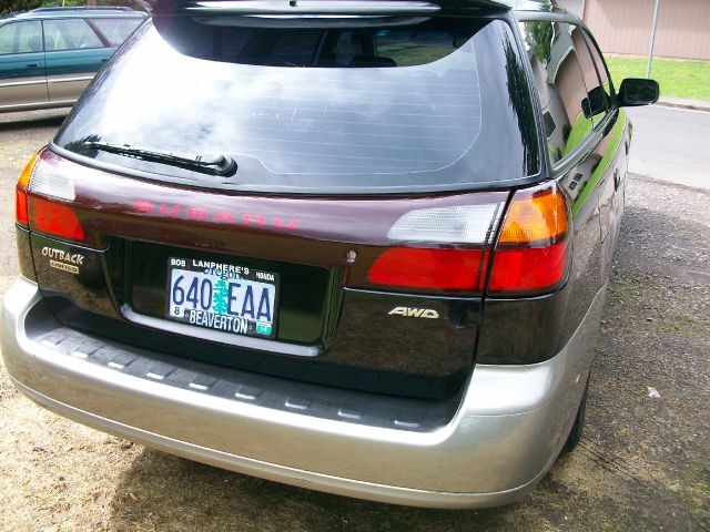 2000 Subaru Outback LS 4WD