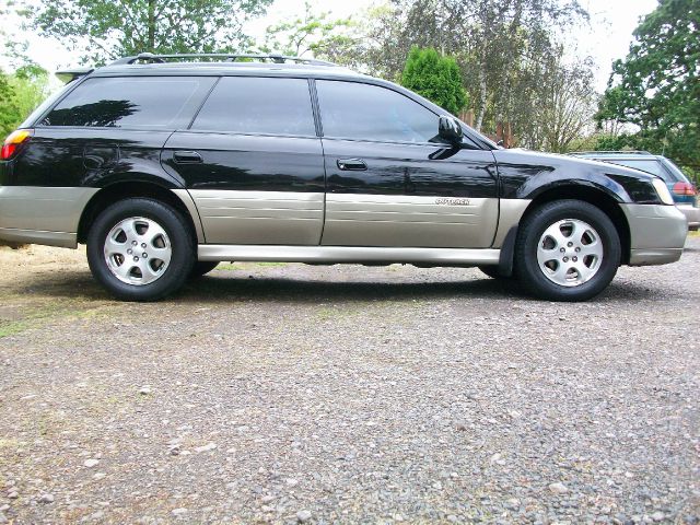 2000 Subaru Outback LS 4WD