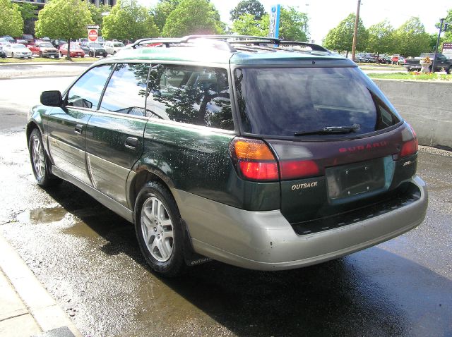 2000 Subaru Outback 143.5 LTZ