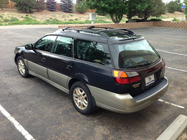 2000 Subaru Outback LS 4WD