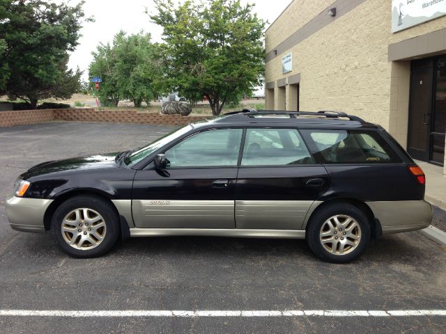 2000 Subaru Outback LS 4WD