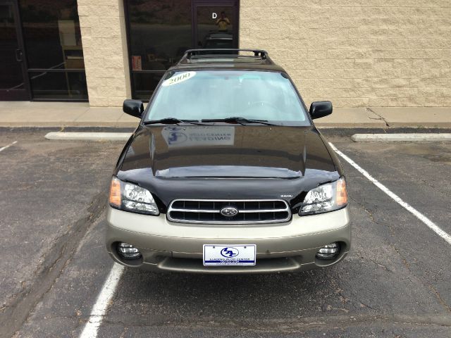 2000 Subaru Outback LS 4WD