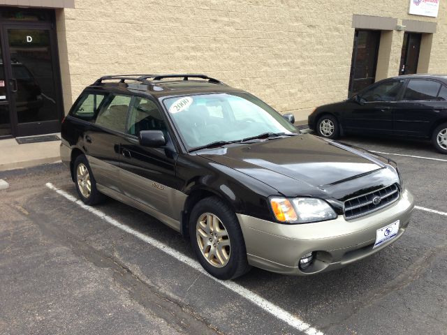 2000 Subaru Outback LS 4WD