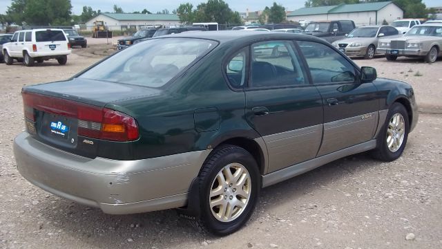 2000 Subaru Outback 4dr Sdn GXE Auto