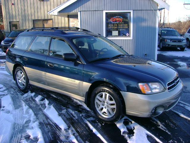 2000 Subaru Outback Base