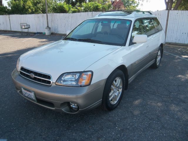 2001 Subaru Outback LS 4WD