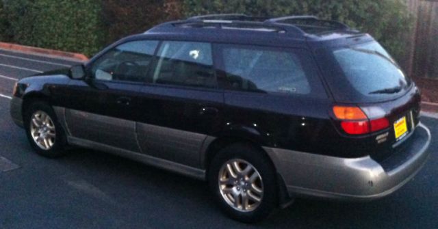 2001 Subaru Outback LS 4WD