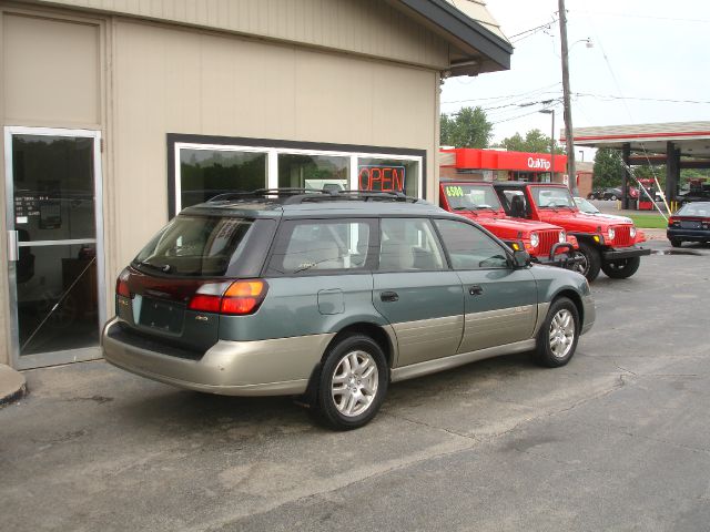 2001 Subaru Outback 143.5 LTZ