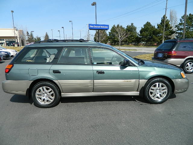 2002 Subaru Outback Base