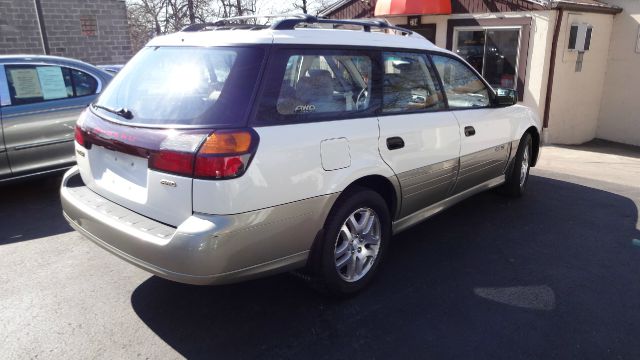 2002 Subaru Outback 143.5 LTZ