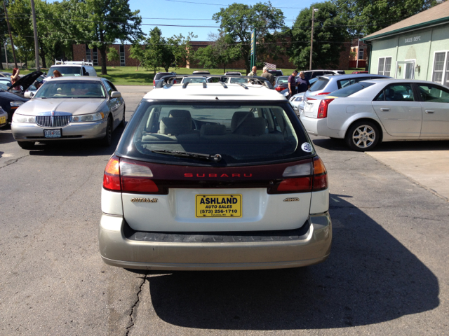 2002 Subaru Outback 143.5 LTZ