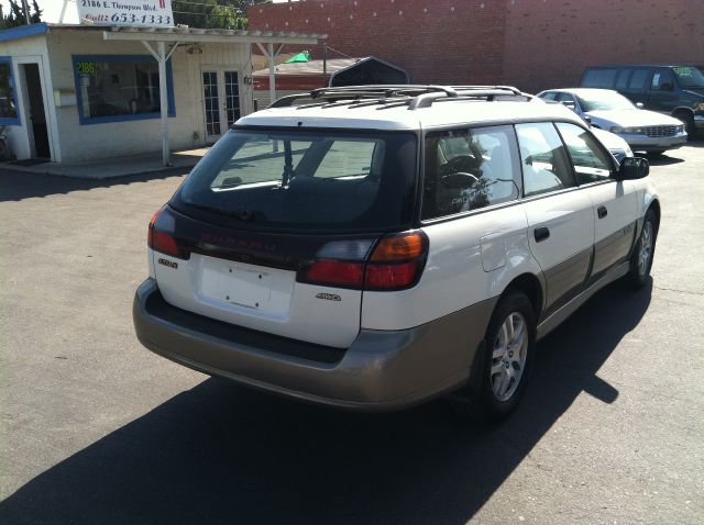 2002 Subaru Outback 143.5 LTZ