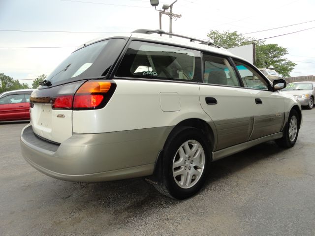 2003 Subaru Outback 143.5 LTZ