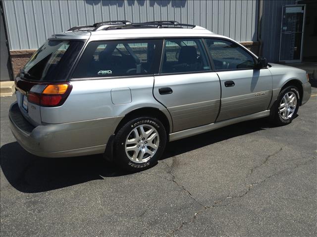 2003 Subaru Outback 143.5 LTZ