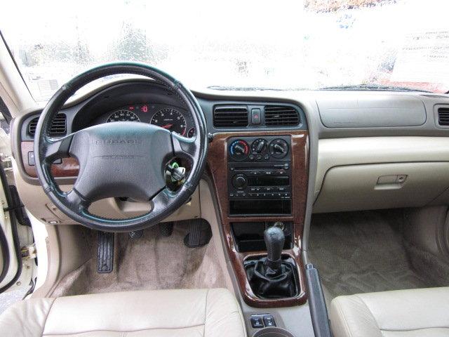 2003 Subaru Outback 3.0 Avant Quattro