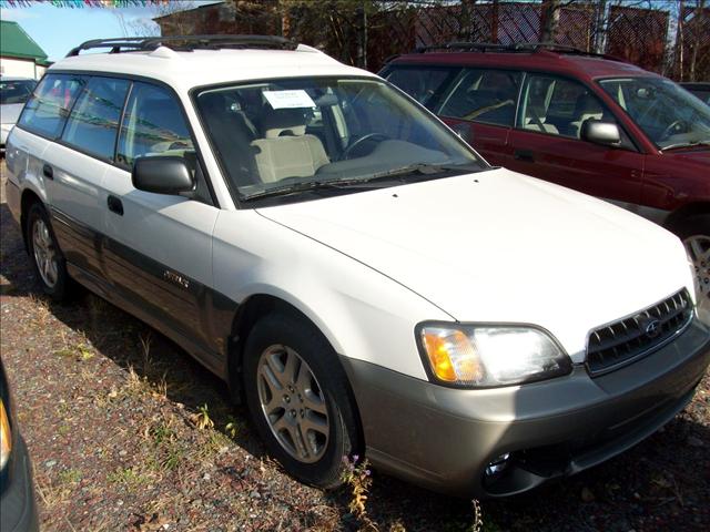 2003 Subaru Outback Base