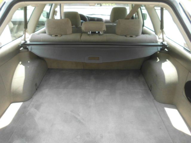 2003 Subaru Outback SL AWD Cloth