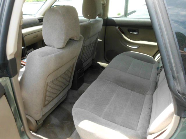 2003 Subaru Outback SL AWD Cloth