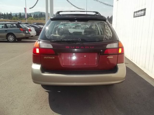 2003 Subaru Outback 143.5 LTZ