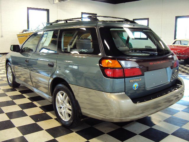 2003 Subaru Outback 143.5 LTZ